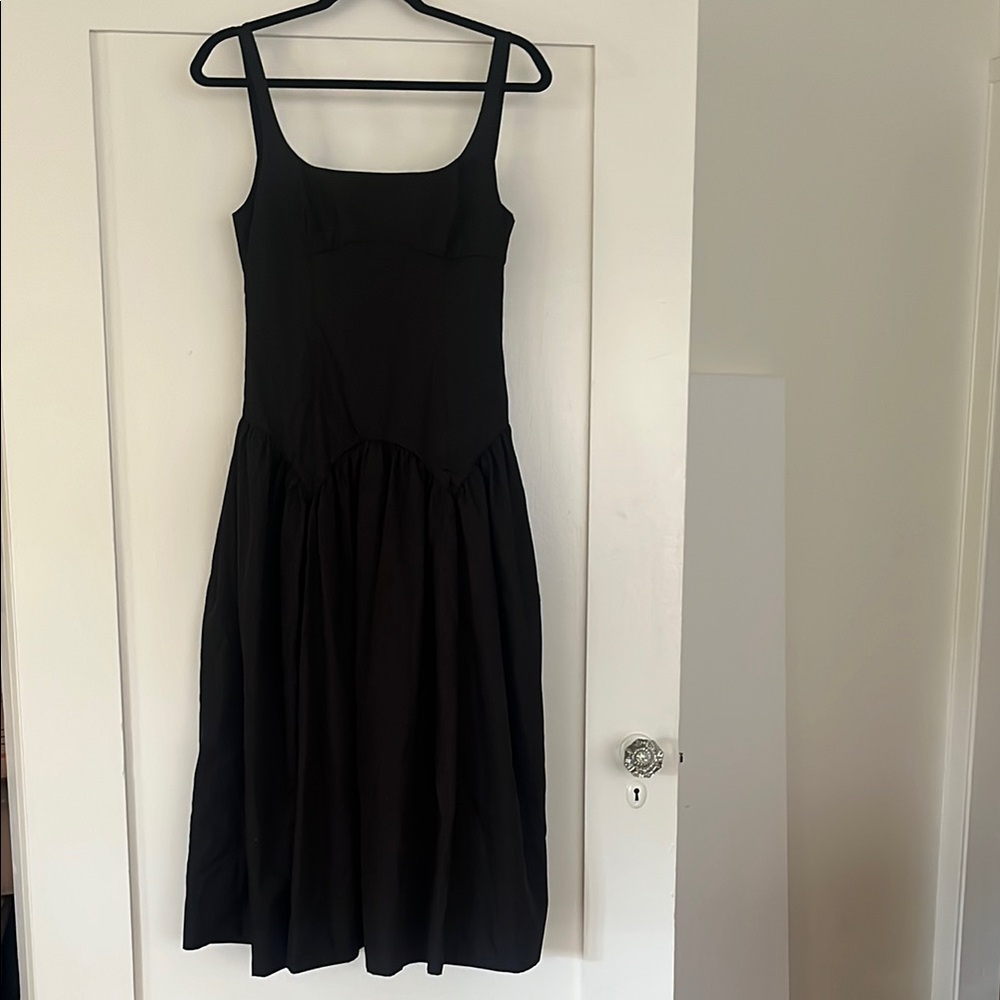 Elegant Black Backless Sundress for Cocktail Events